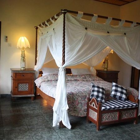 Rambutan Boutique Hotel Pabean Buleleng Exterior photo